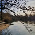 Bateau Nuit Sur La Marne Bateau-hôtel