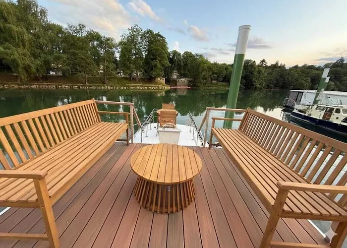 Bateau Nuit Sur La Marne Mery-Sur-Marne